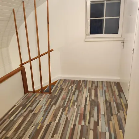 Haus Rooming With Terrace & Tiled Stove Hébergement de vacances