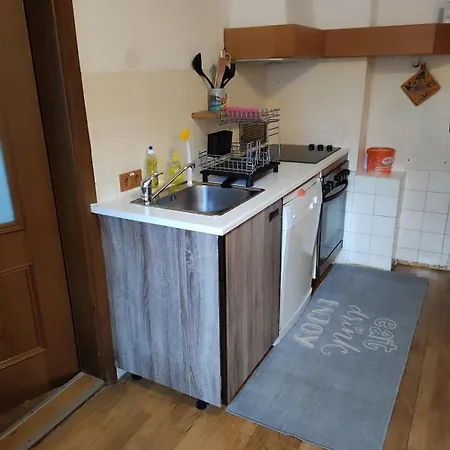Haus Rooming With Terrace & Tiled Stove Weyregg